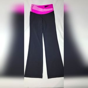 Lululemon Black and Pink Astro Pant Size 6